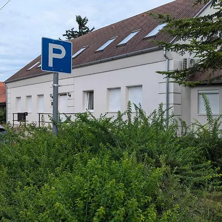 Apartmán Koezponti Kucko *